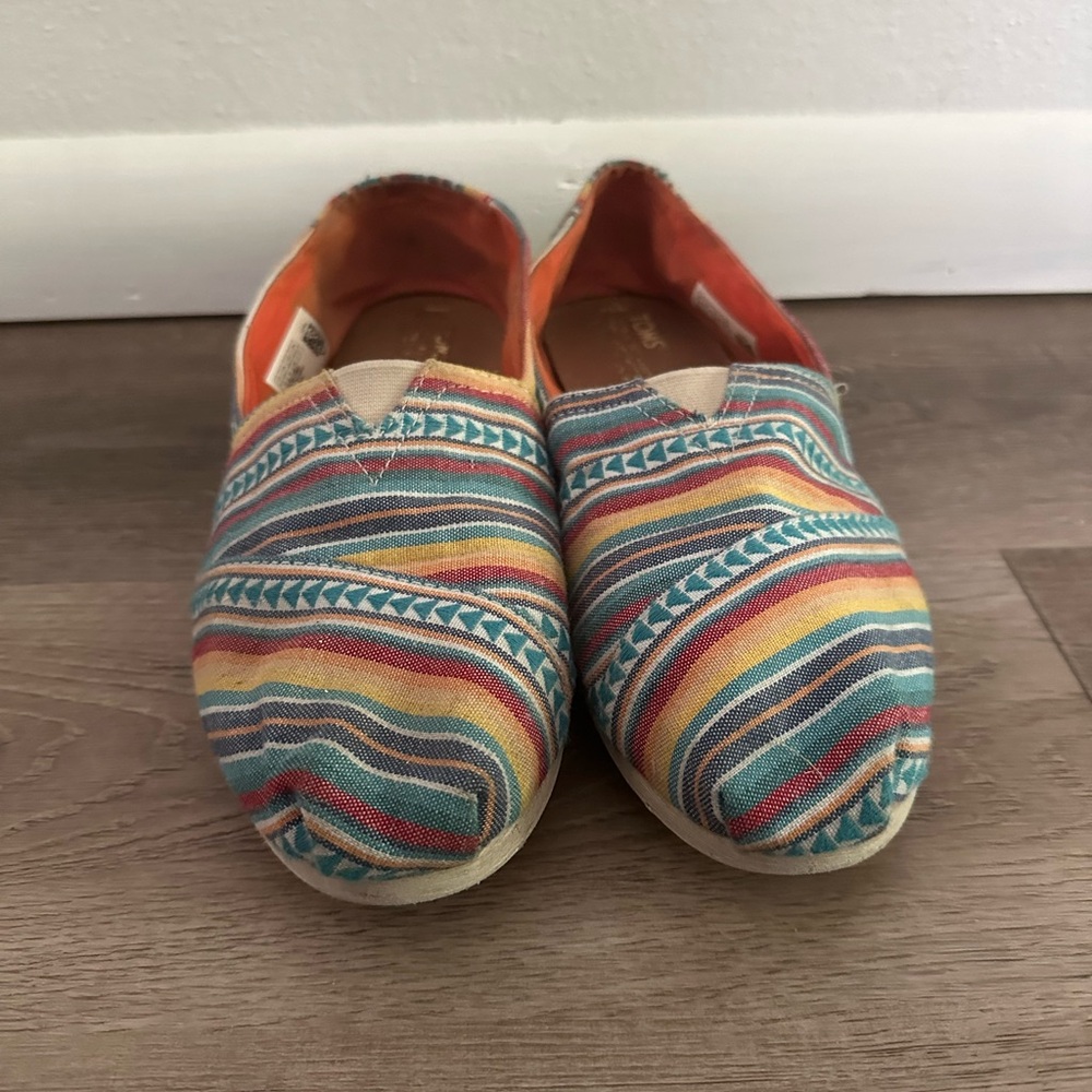 Striped Toms